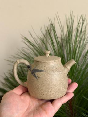 Hua Qi3 Yixing Teapot 180ml